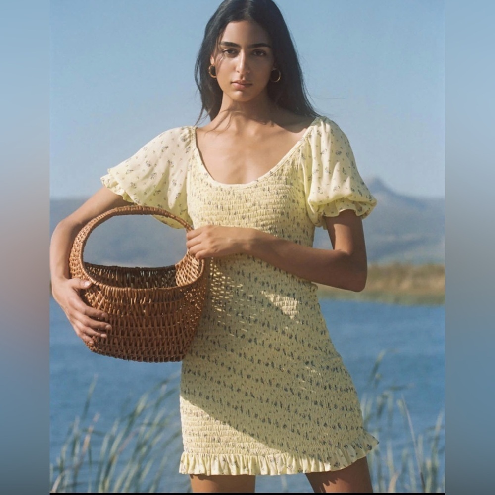 NWT Faithfull the Brand- Constantia Yellow Floral Puff Sleeve Dress. Size US 6
